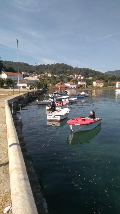 Apartamento Rural Sorribos Muros Luaran gambar